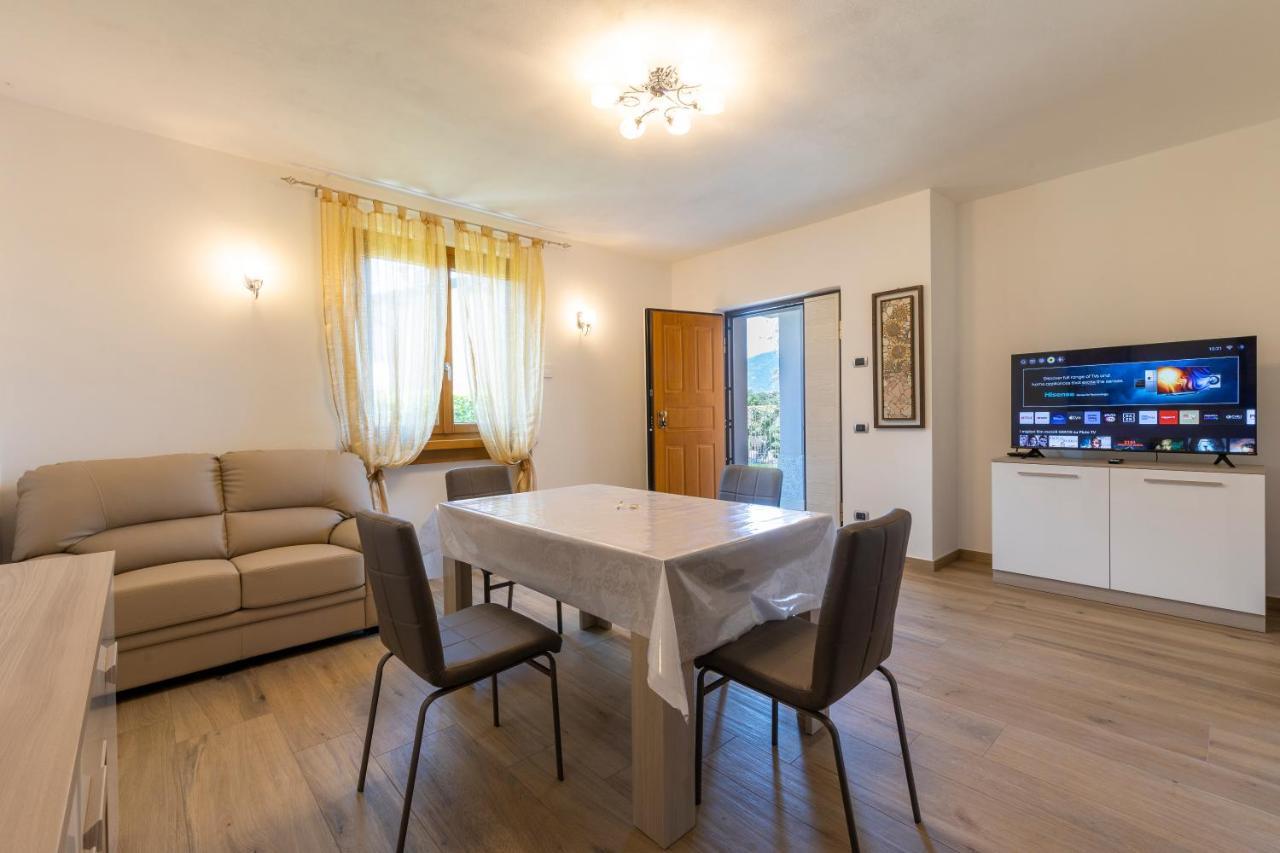 Apartment With Garden And Parking Bellagio Eksteriør bilde