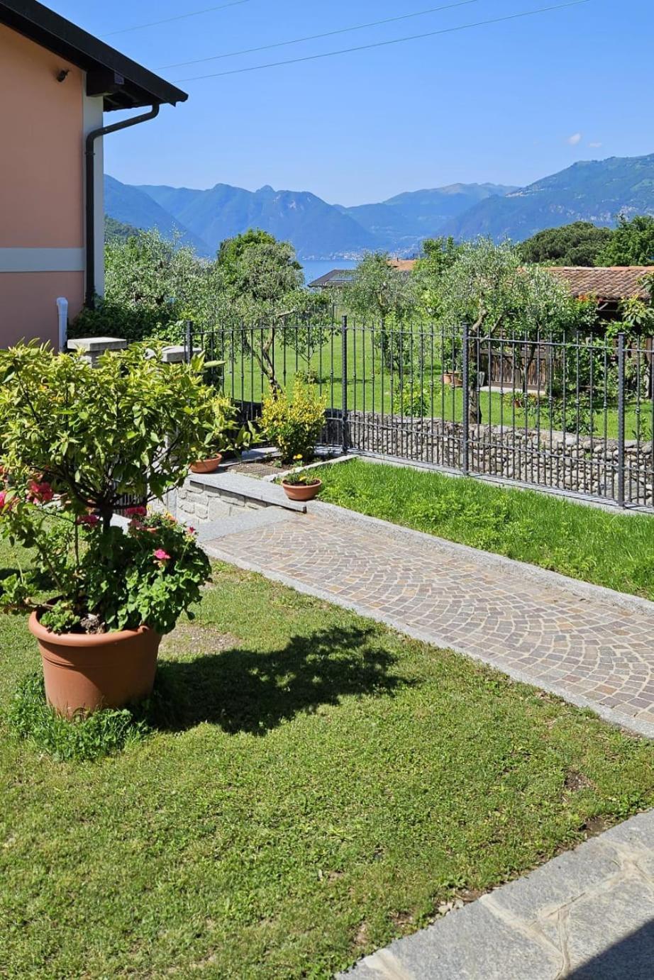 Apartment With Garden And Parking Bellagio Eksteriør bilde